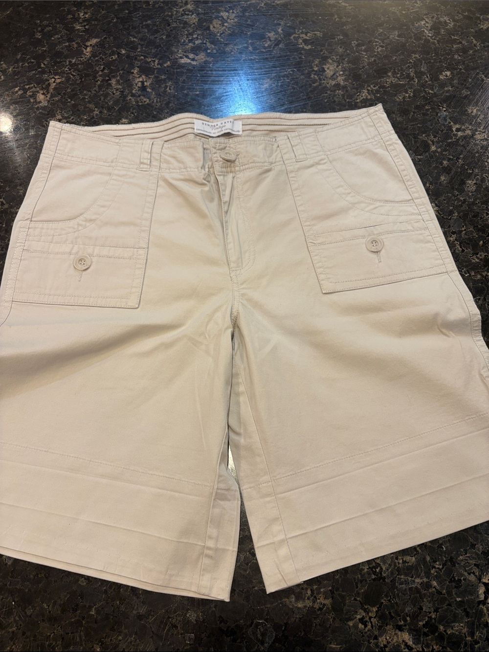 Denver Hayes Men's Cargo Shorts - Cream